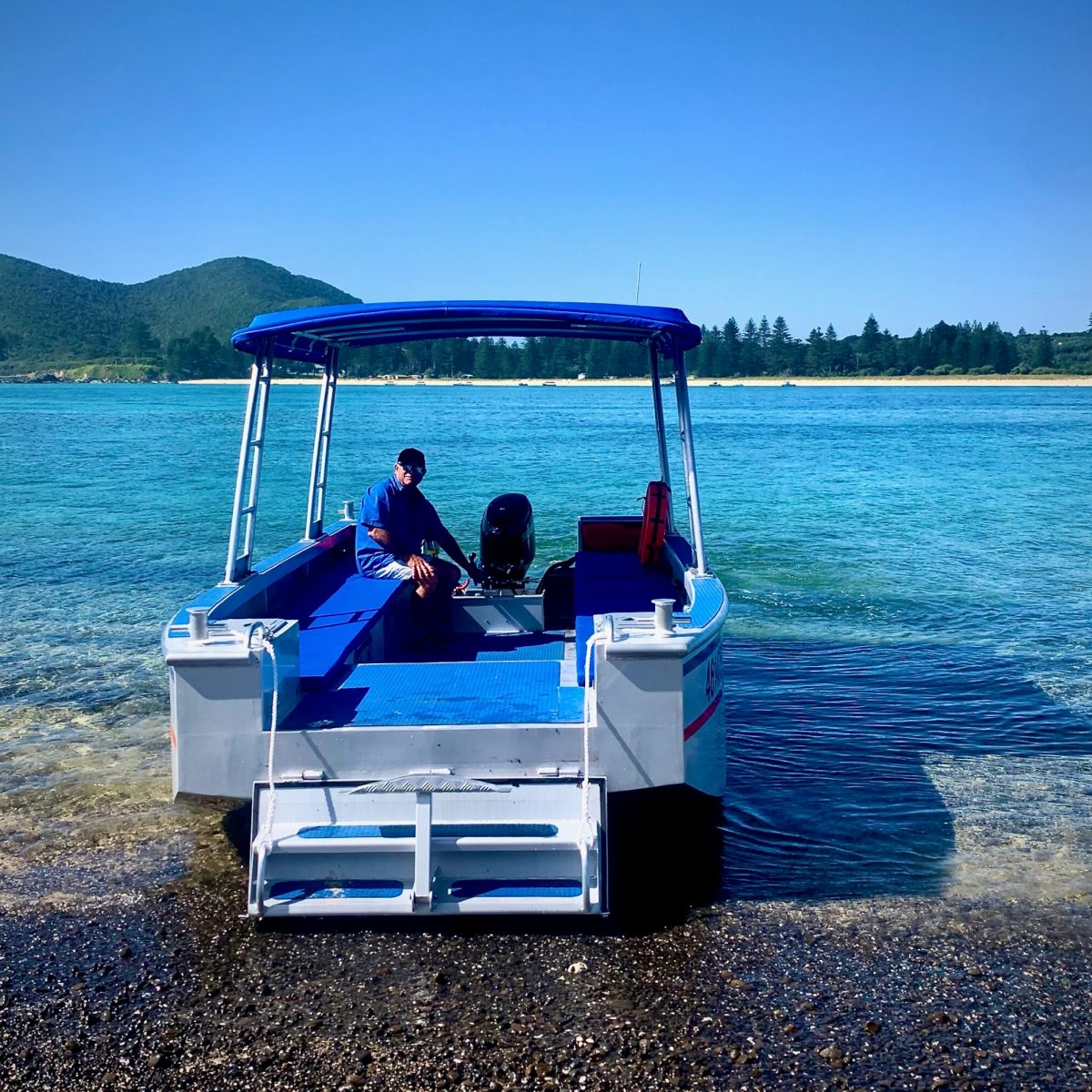 a small boat in a body of water